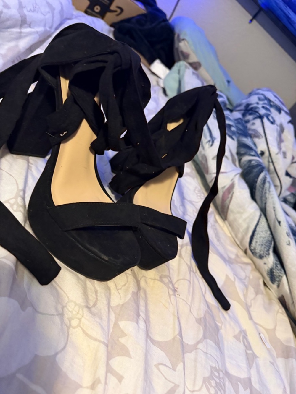 Fashion Nova Black Wrap-Around Suede Heels